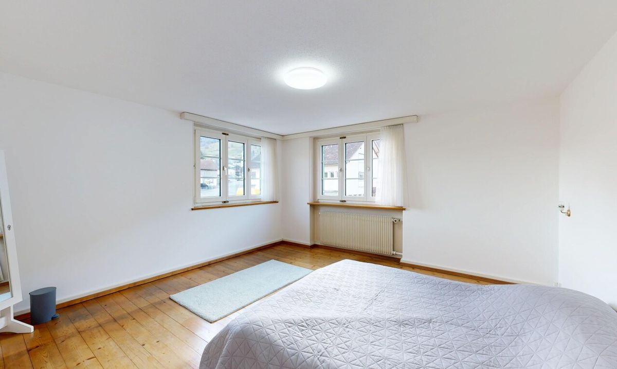 Freistehendes 6.5 Zimmer Einfamilienhaus mit Garten in Wangs - 9