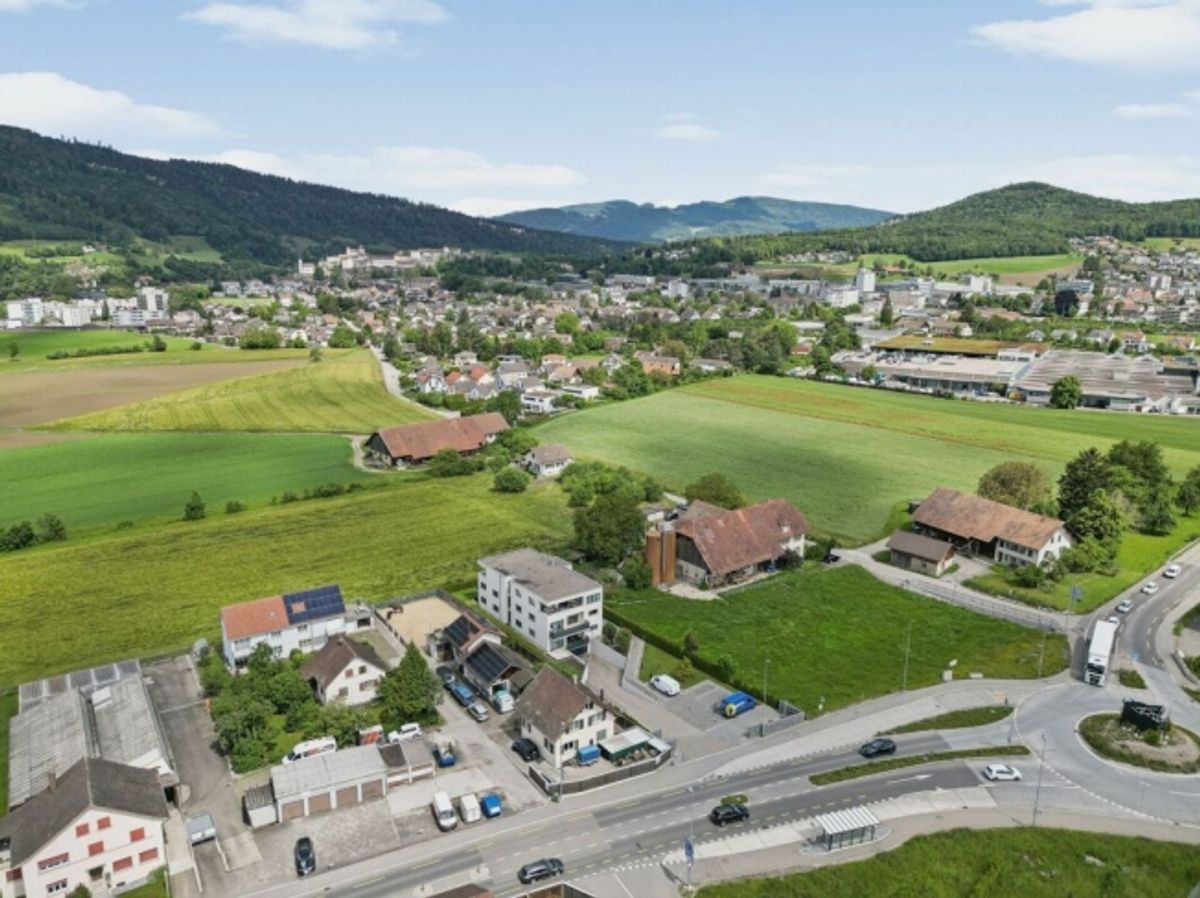 REITSPORT, WOHN- UND GEWERBEIMMOBILIE MIT VIELFÄLTIGEN NUTZUNGSMÖGLICHKEITEN - 12
