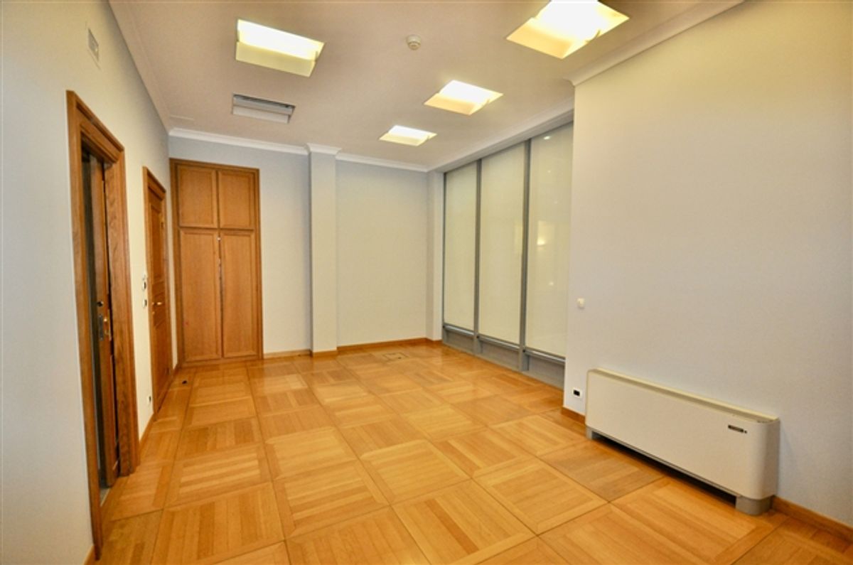 Elegantes Büro / Elegante repräsentative Wohnung in Zentrum von Lugano - 7