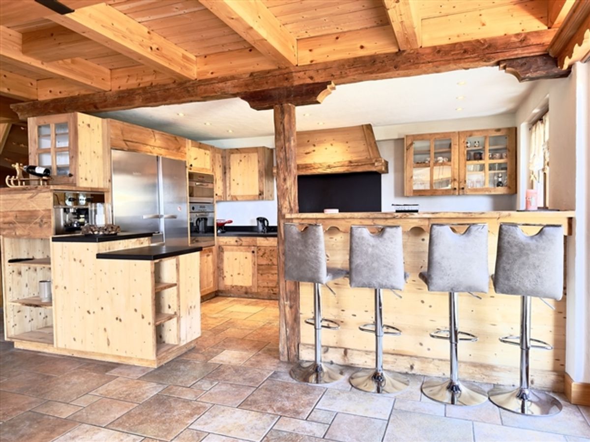 LOC 270 - CHALET GERONIMO - 6