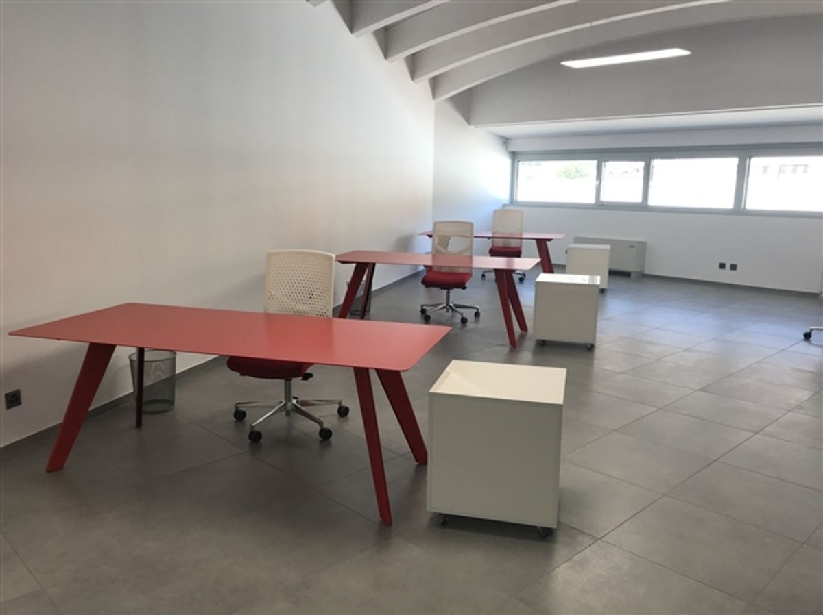 Büro 330m2 - Ideal für Eigennutzung und/oder Einkommensinvestition - 8