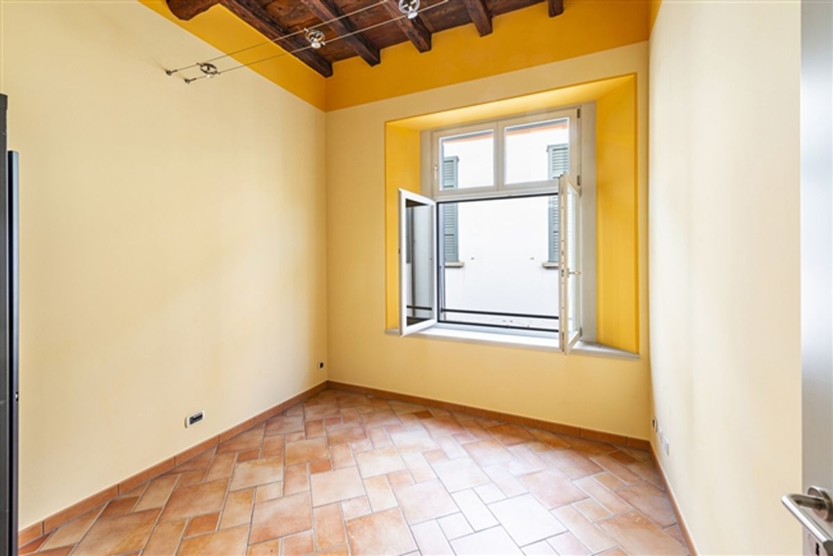 Helles Büro im Zentrum von Mendrisio - 8