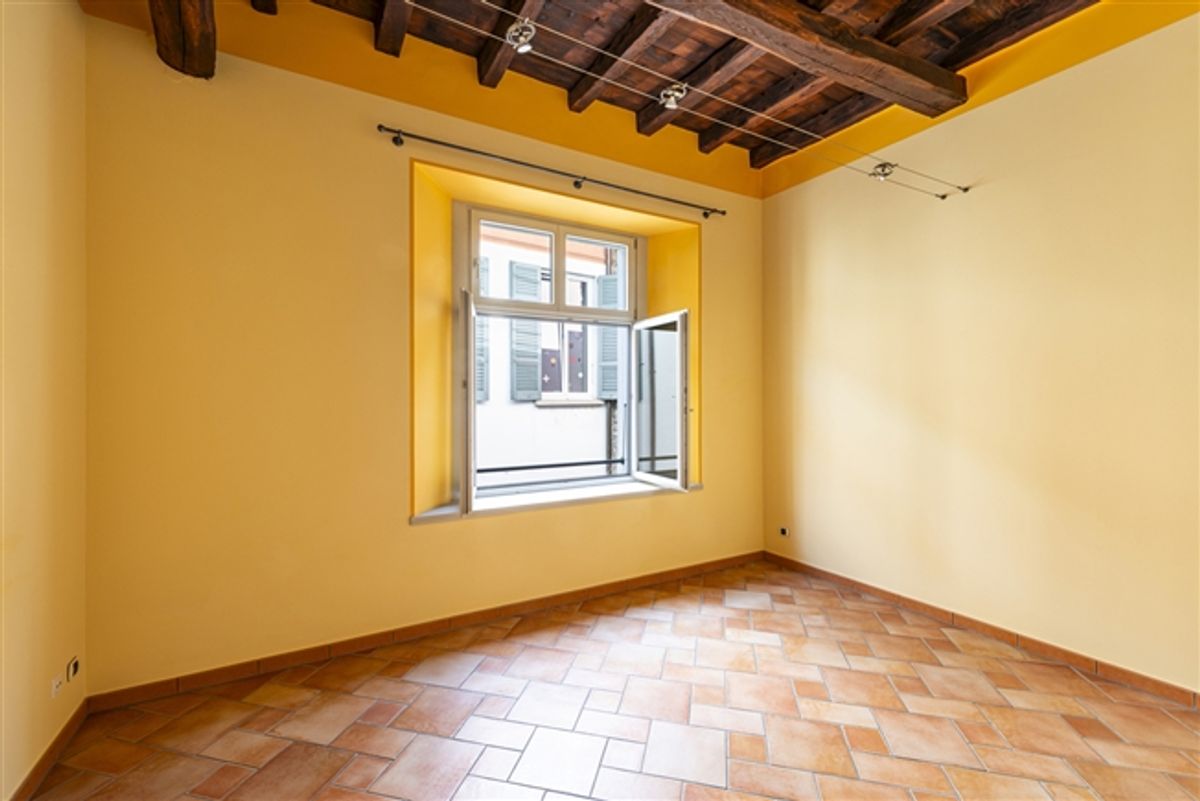 Helles Büro im Zentrum von Mendrisio - 9
