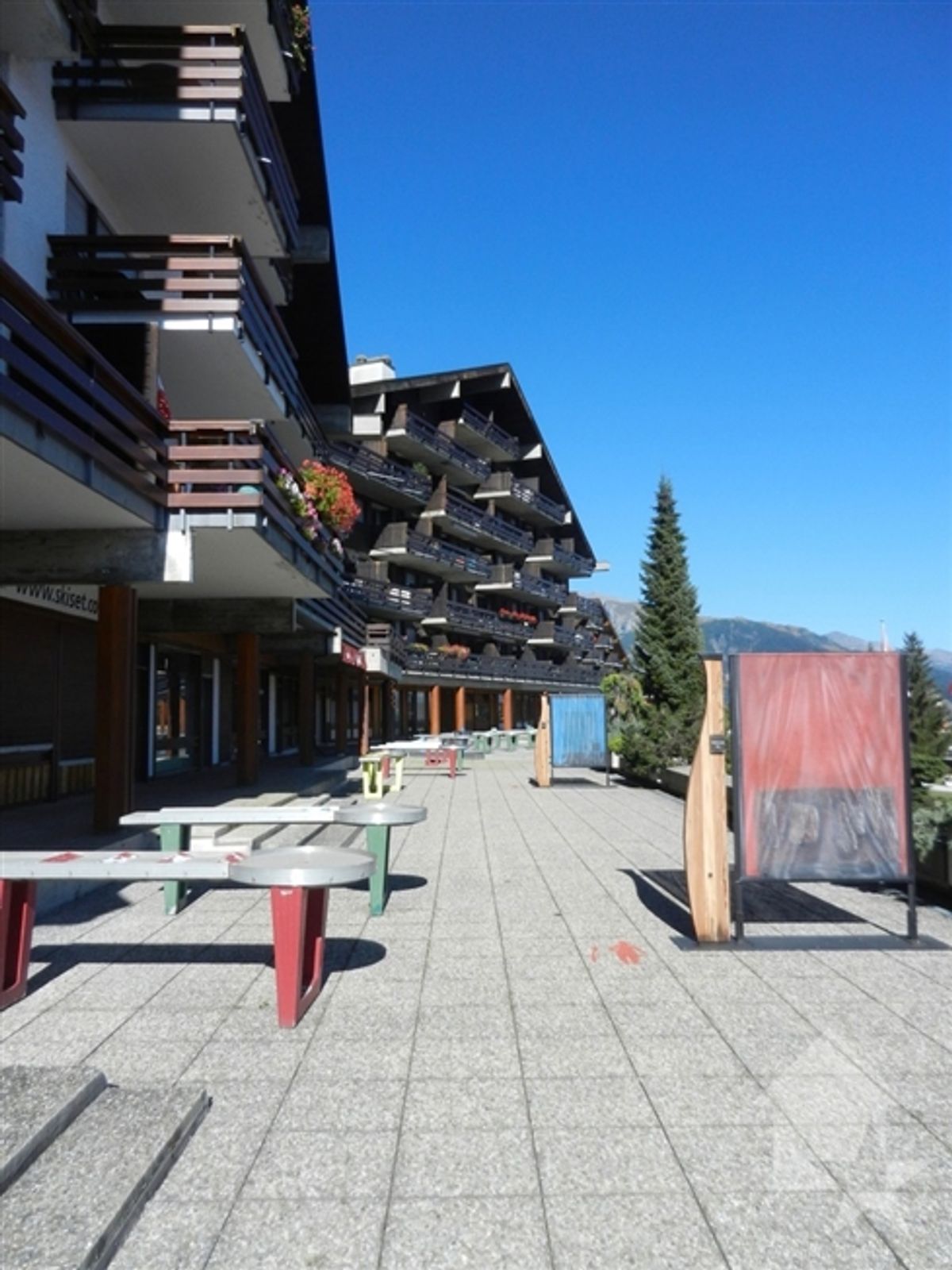 Gewerbeflächen am Place du Village - 0