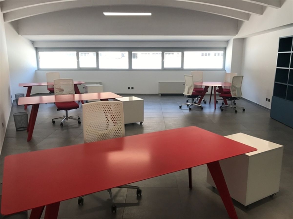 Modernes Büro mit einer Fläche von 96 m² im neuen BEDART-Zentrum in Be - 0