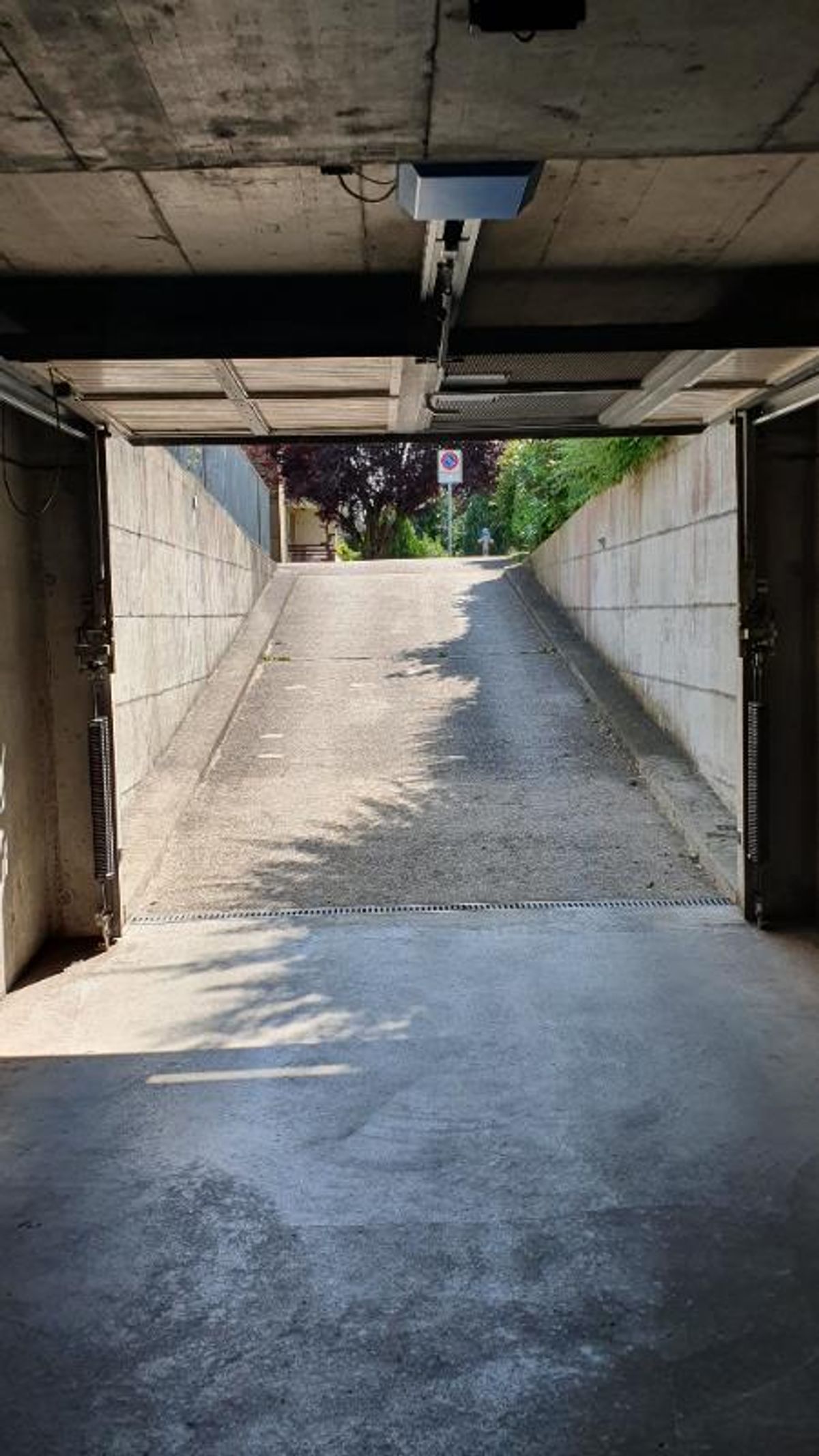 Tiefgaragenplätze in zentraler Lage von Langenthal - 2
