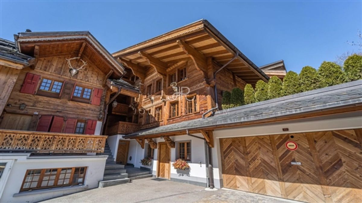 Historisches Chalet im Herzen des Dorfes - 0