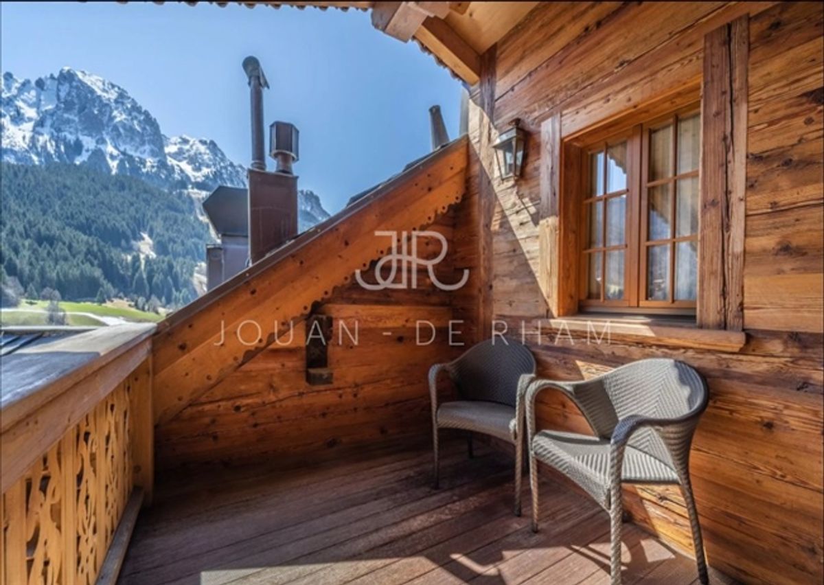 Historisches Chalet im Herzen des Dorfes - 1