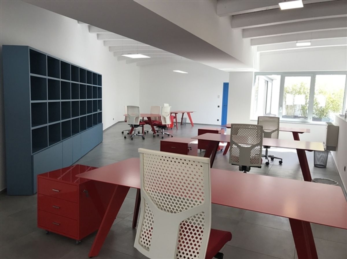 Modernes Büro mit einer Fläche von 104 m² im neuen BEDART-Zentrum - 0