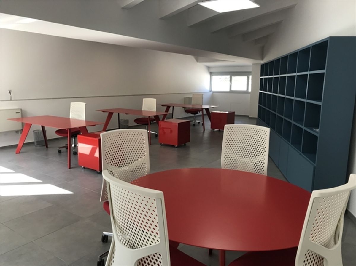 Modernes Büro mit einer Fläche von 104 m² im neuen BEDART-Zentrum - 1