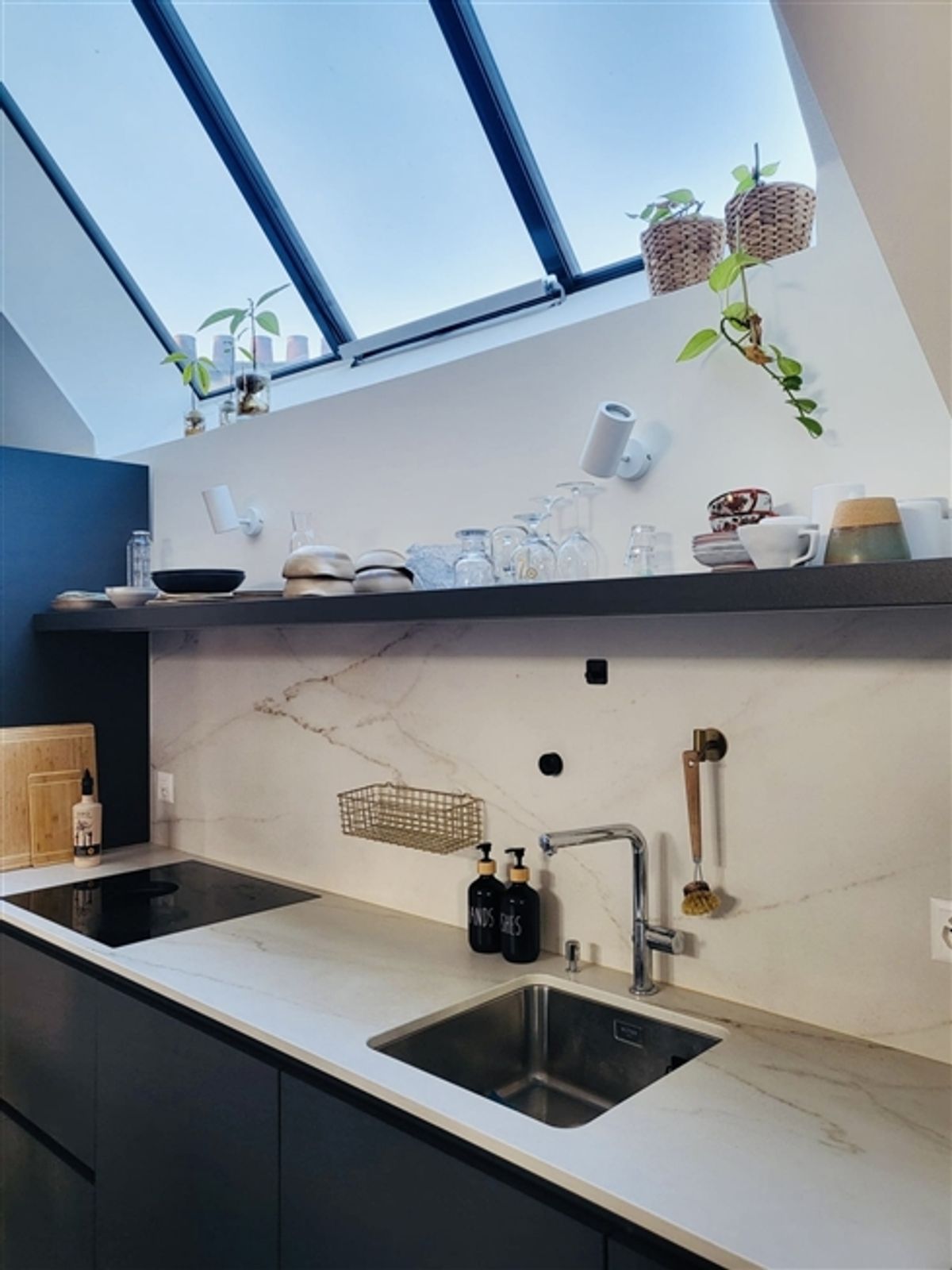 31/2-ZIMMER-WOHNUNG IN LAUSANNE (VD), MÖBLIERT, BEFRISTET - 0