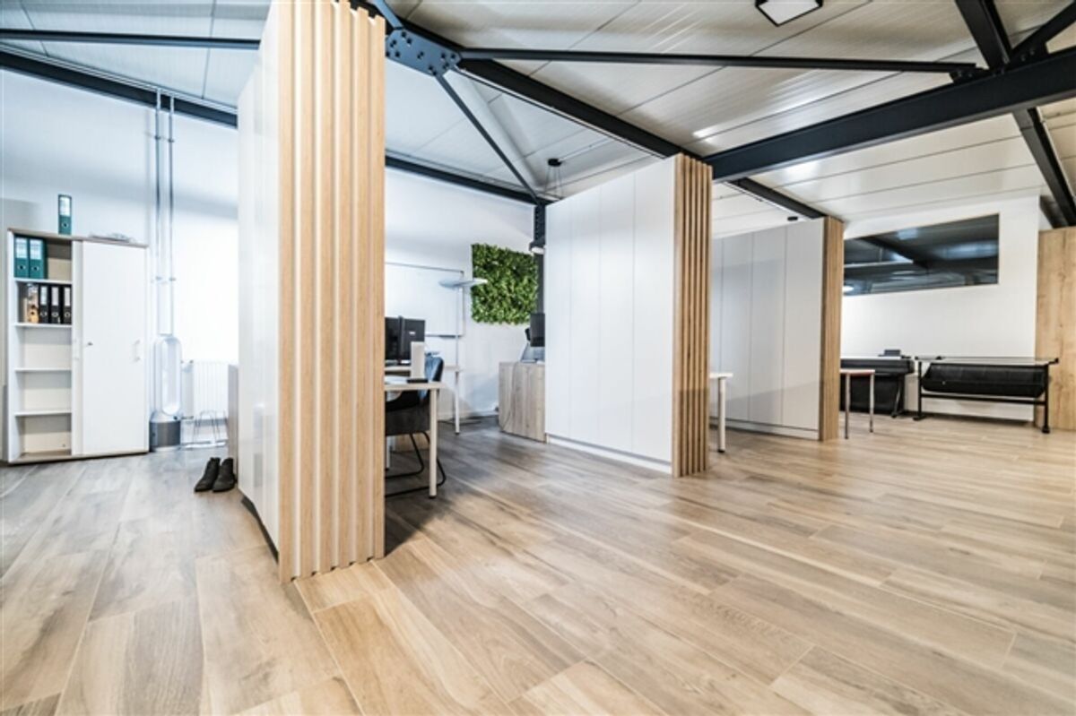 Büroflächen von 250 m2 bereits möbliert und eingerichtet - 5