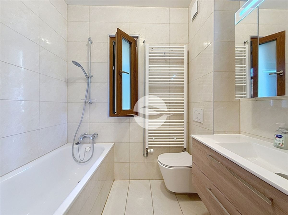 Wunderschöne und geräumige moderne Villa mit freiem Blick! - 6