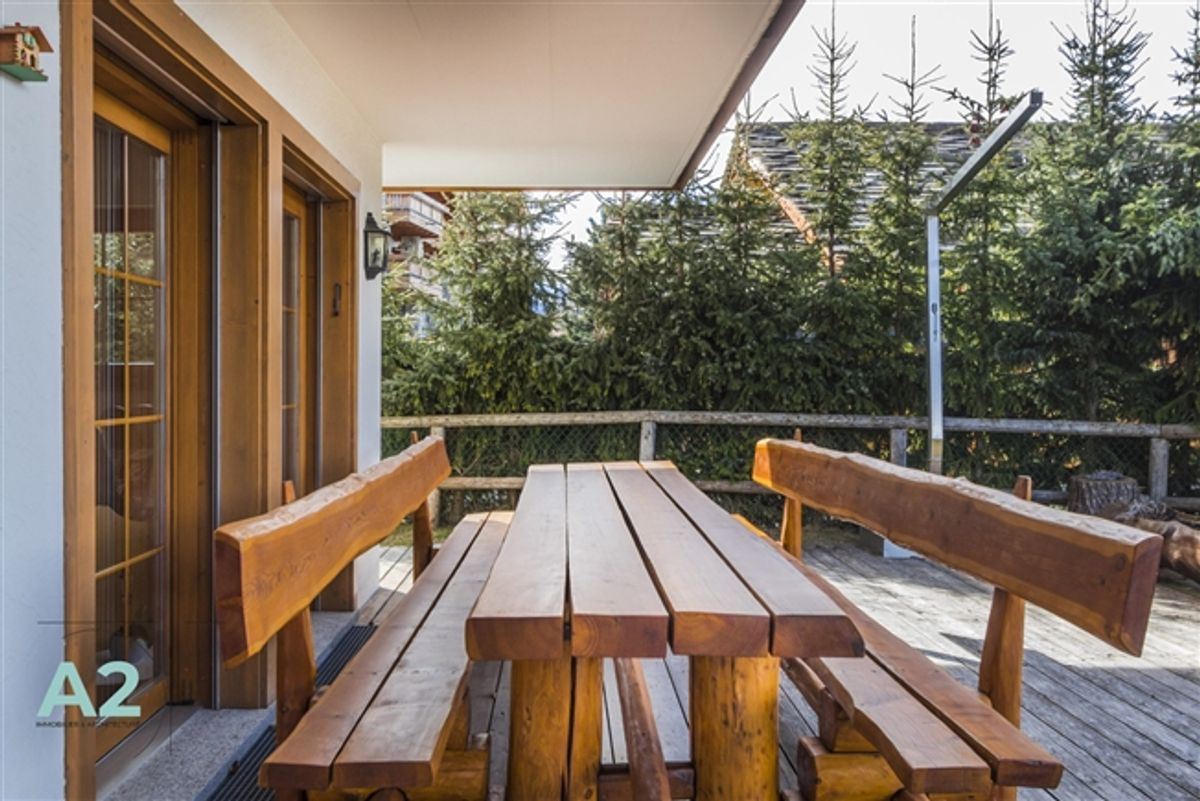 Chalet mit atemberaubendem Blick auf das Tal und die Alpen - 8