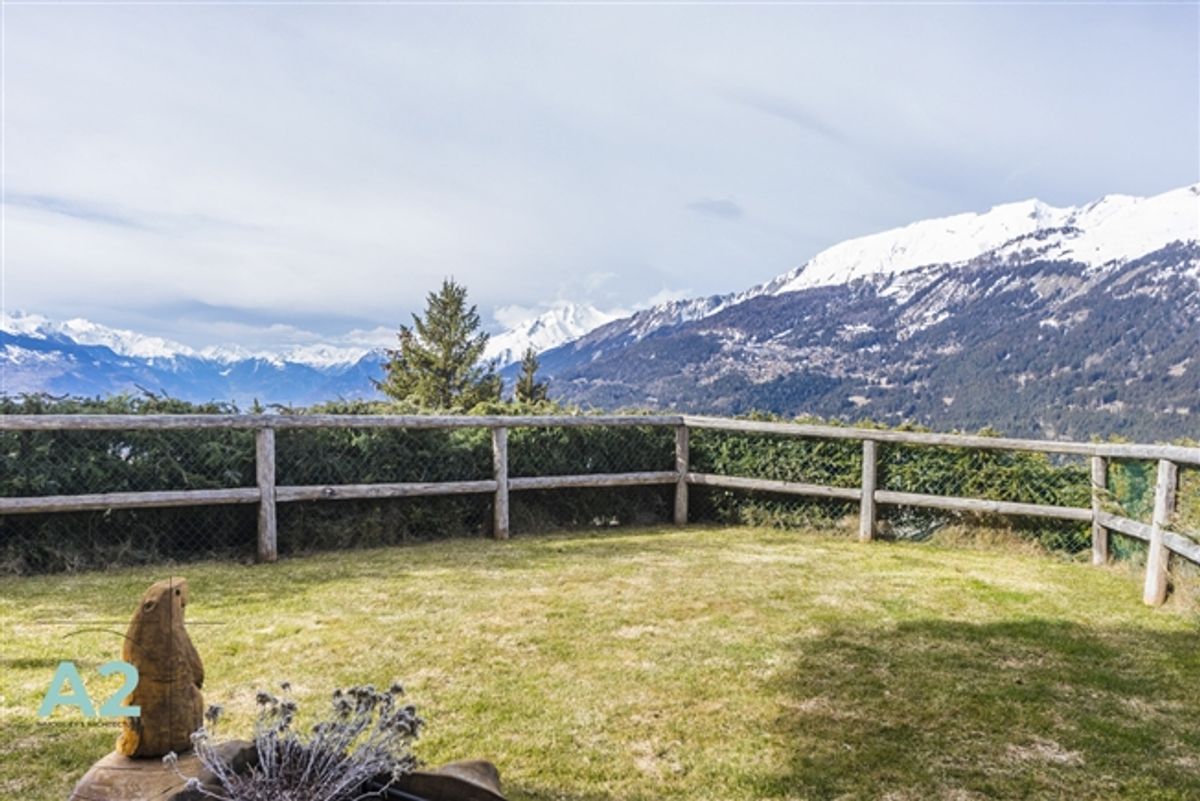 Chalet mit atemberaubendem Blick auf das Tal und die Alpen - 5