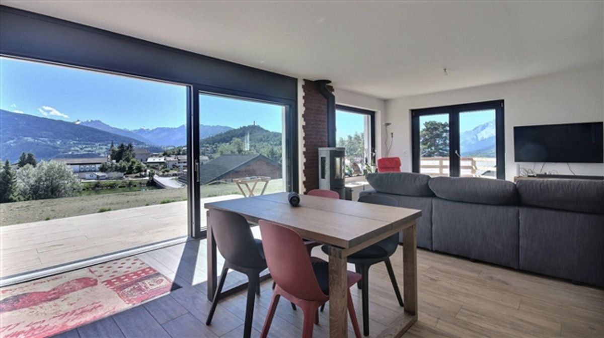 Außergewöhnliche neue Villa in Lens – atemberaubender Blick auf den See von Louché - 0