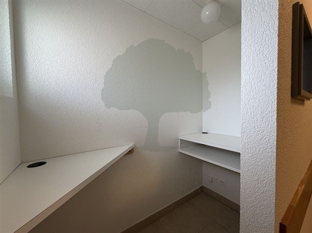 Medizinisches Büro von 176 m² im Erdgeschoss - Courfaivre - 10