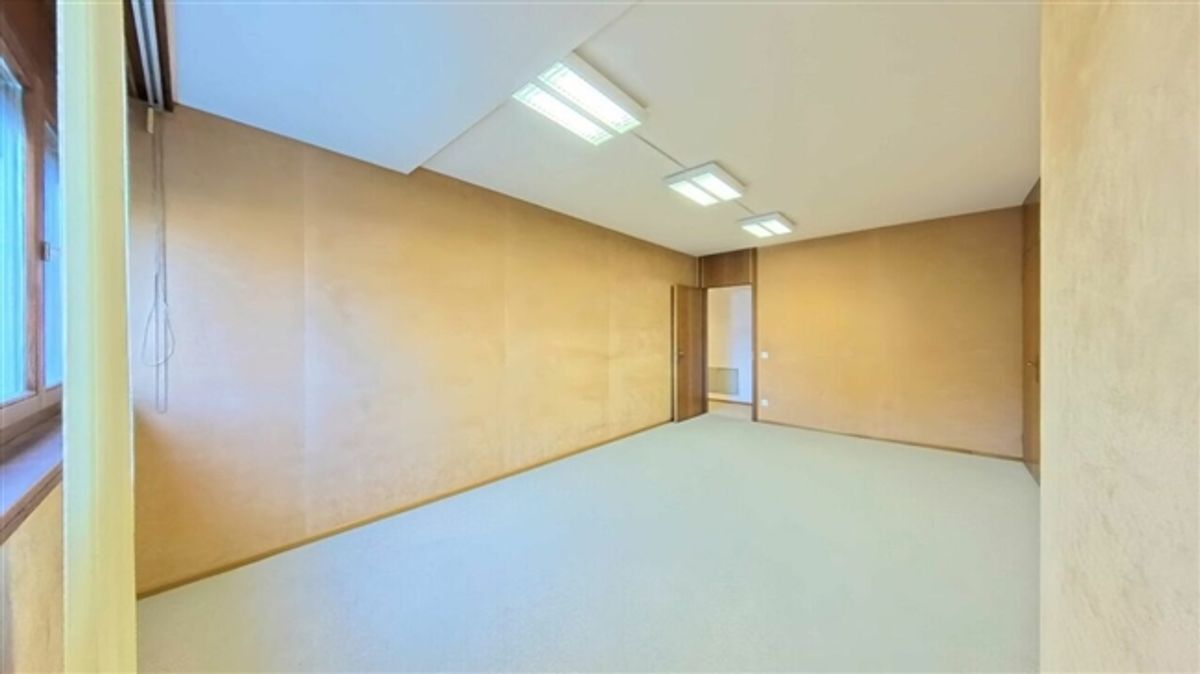 Repräsentanzbüro mit Seeblick - Aufteilung nach Wunsch - 7