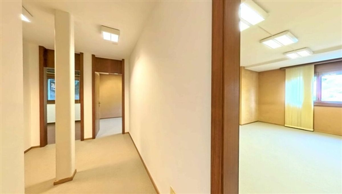 Repräsentanzbüro mit Seeblick - Aufteilung nach Wunsch - 9