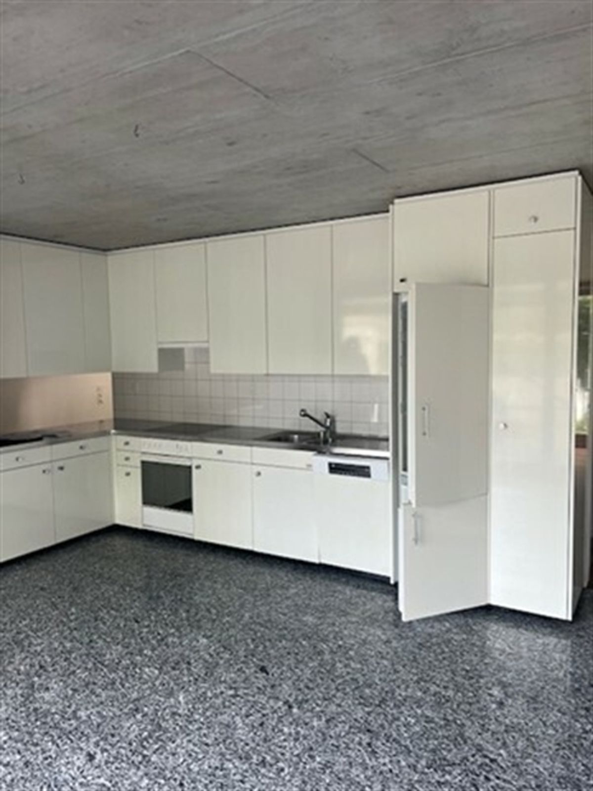 ARCEGNO, REIHENHAUS 5-ZIMMERWOHNUNG DUPLEX ZU VERMIETEN - 1