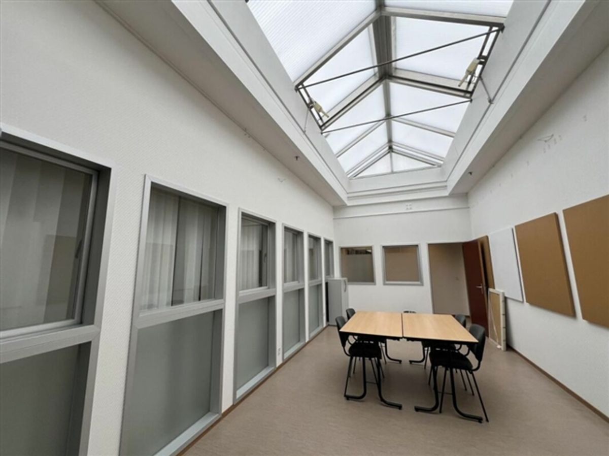 Verwaltung/Büro 18 Zimmer in Le Mont-sur-Lausanne - 7