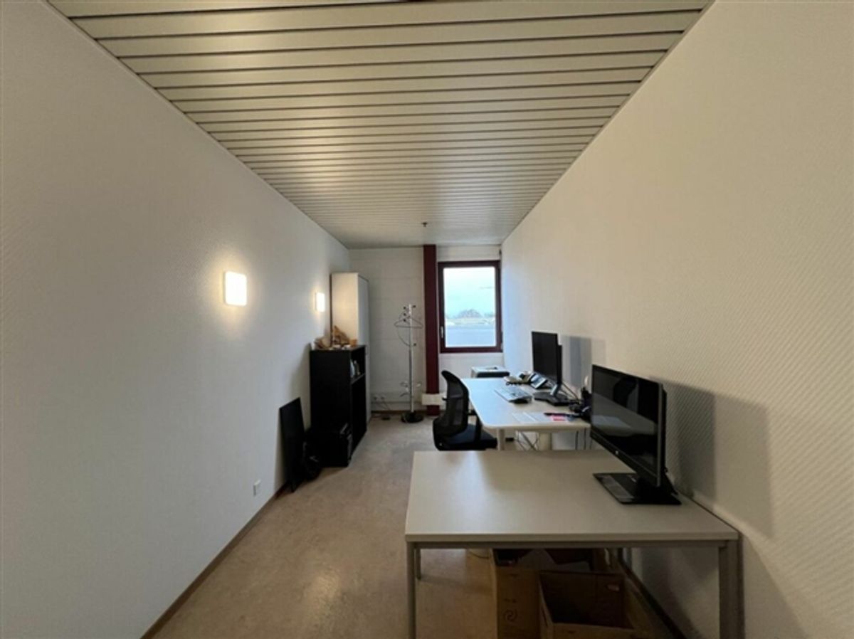 Verwaltung/Büro 18 Zimmer in Le Mont-sur-Lausanne - 4