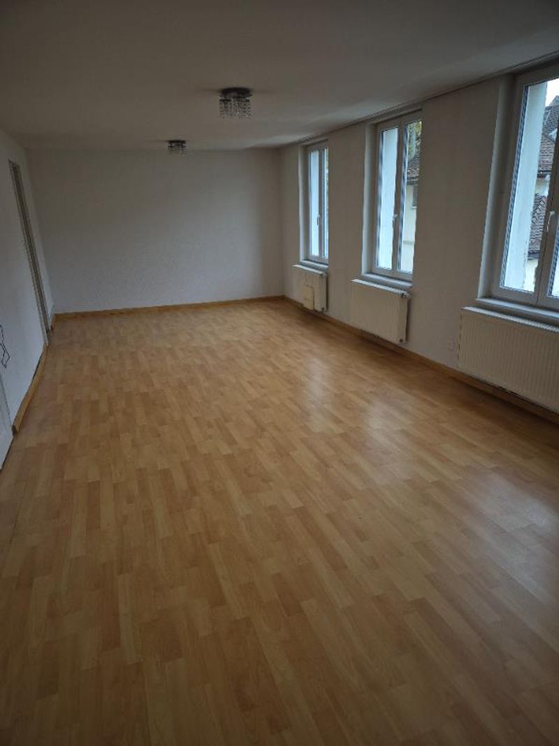Wohnen und Arbeiten in flexibler Altbaustruktur in Stadtlage - 6