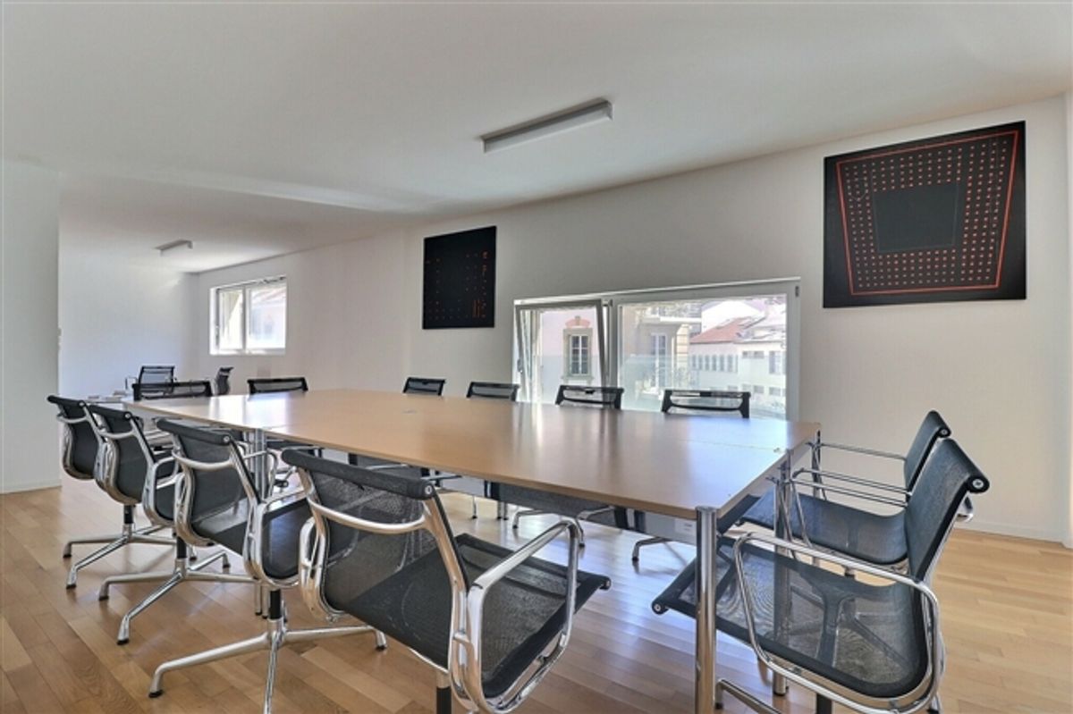 Verwaltungsfläche oder Wohnung von 138 m2 - 4