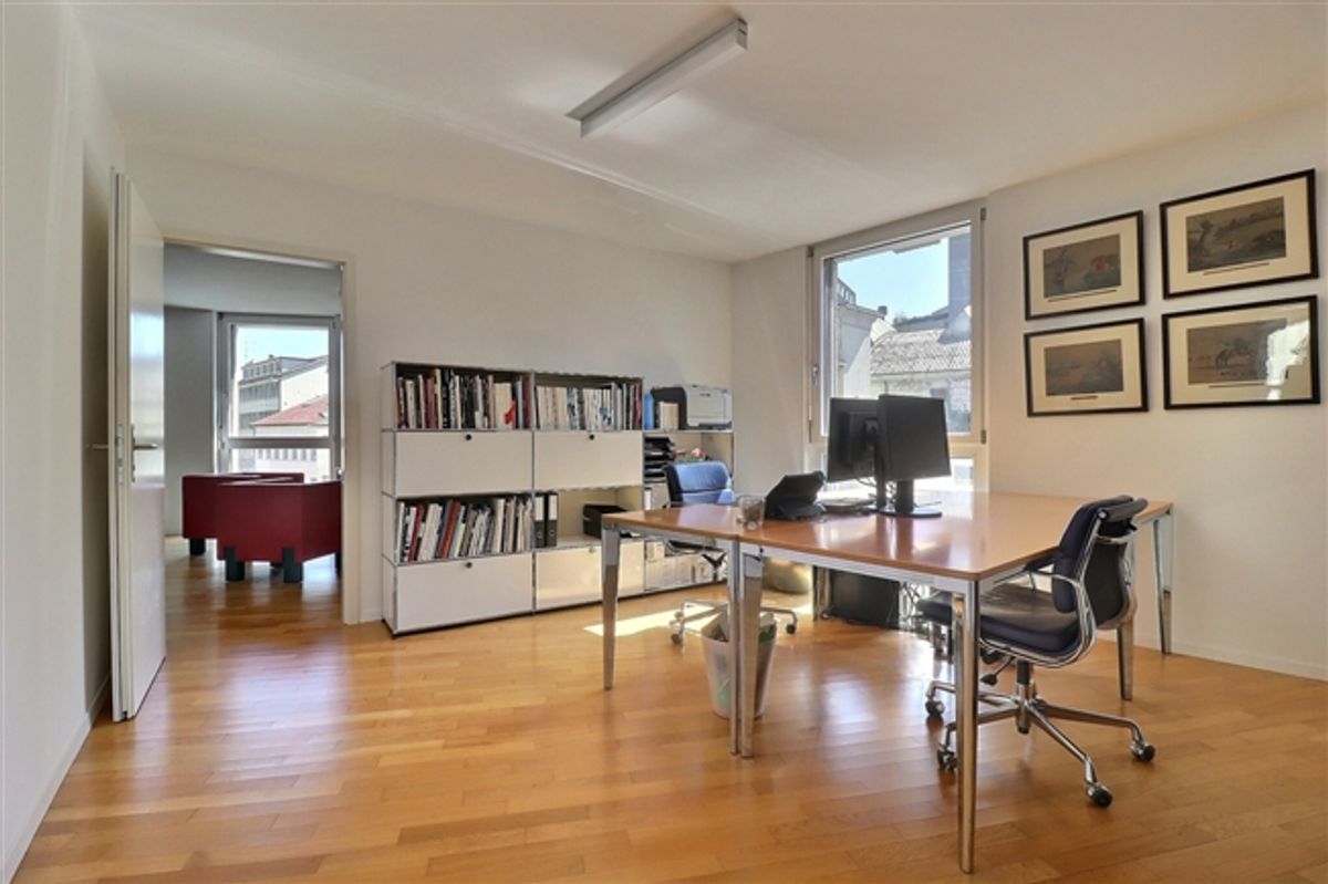 Verwaltungsfläche oder Wohnung von 138 m2 - 5