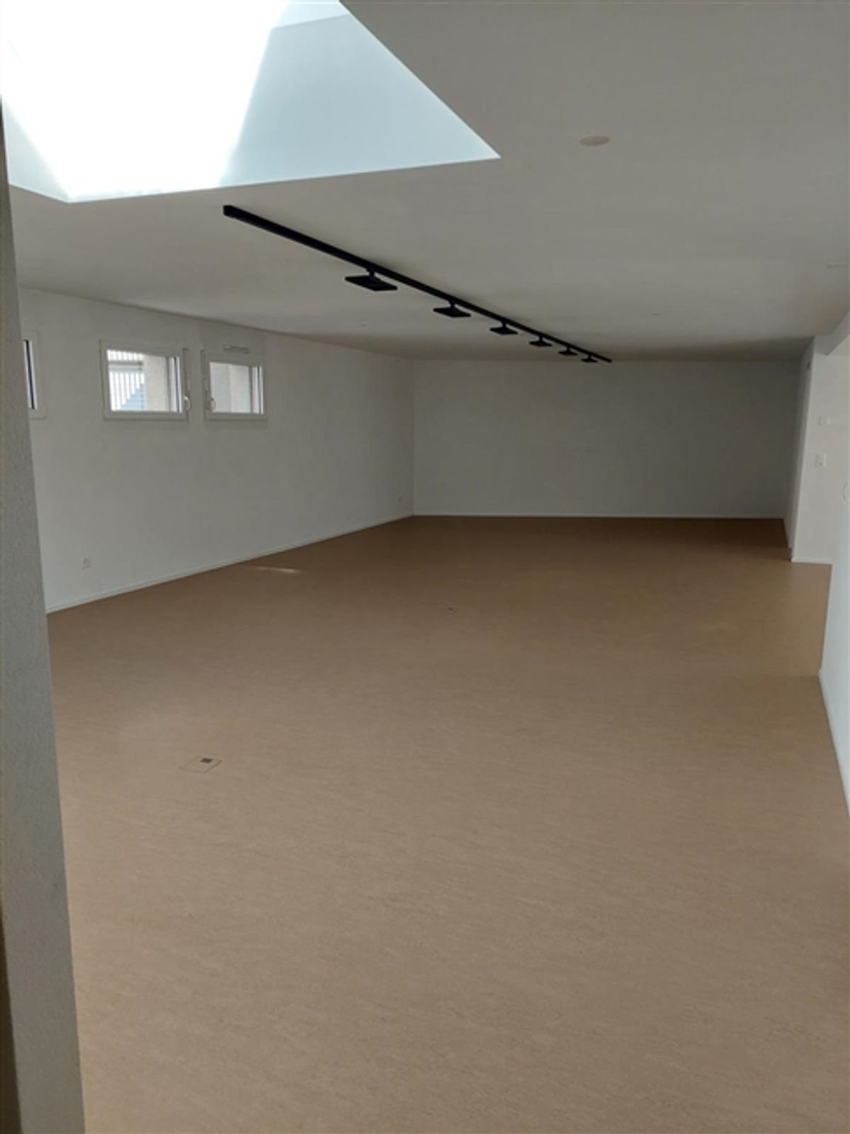 Investorenbüro - 5