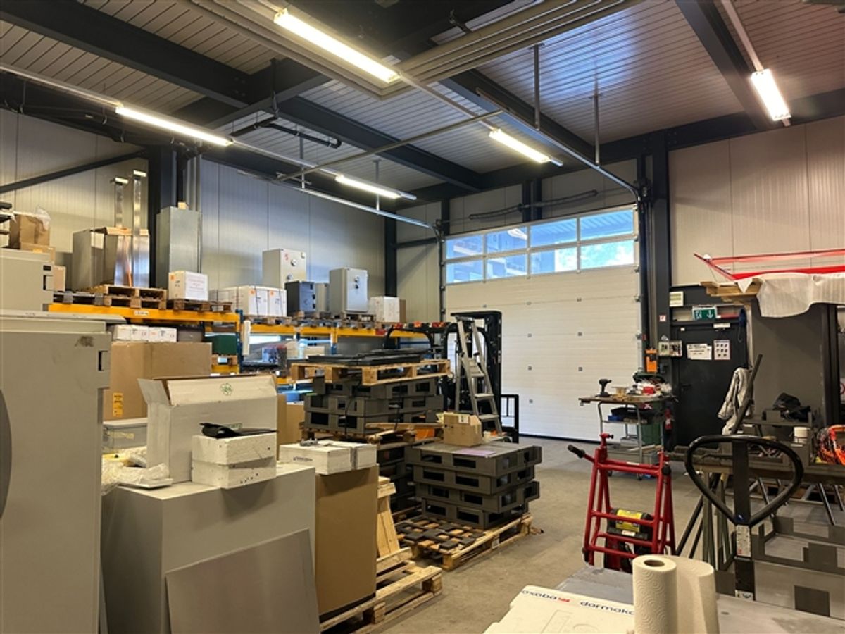 Modulare Einkaufshalle in Uvrier - 5