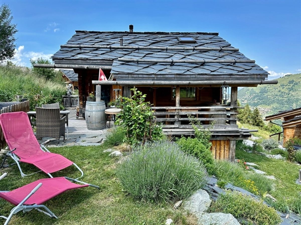 Authentisches Chalet zur Wochen- oder Saisonmiete - ein Traum in den Bergen - 0