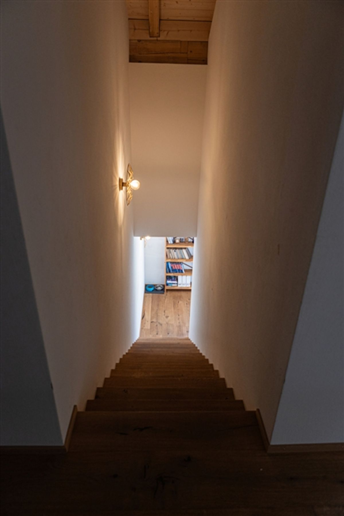 Zweitwohnsitz
5.5 Zimmer Dach-Maisonettewohnung mit Panoramaaussicht - 13