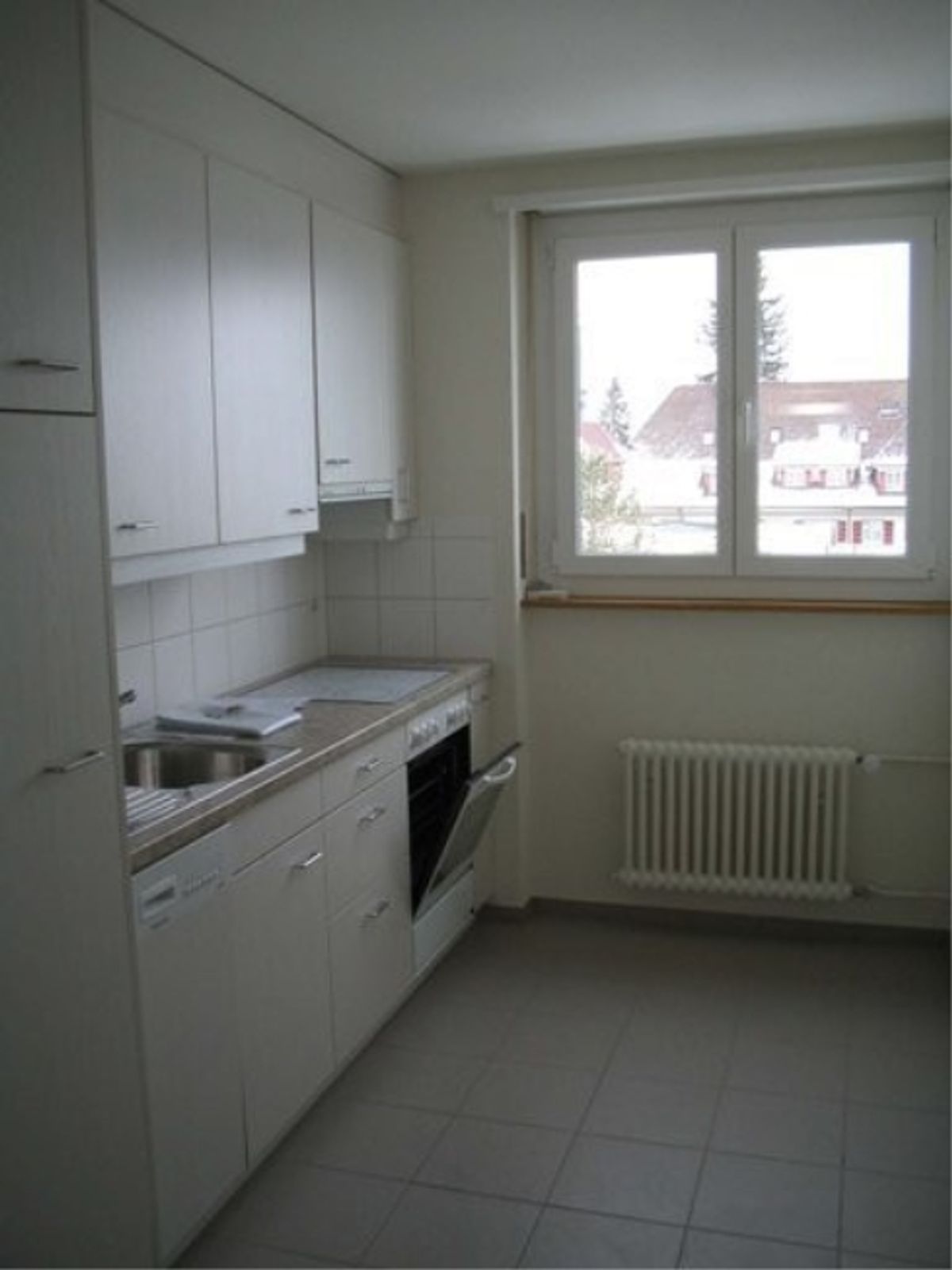 Helle Dachwohnung mit Balkon - 4