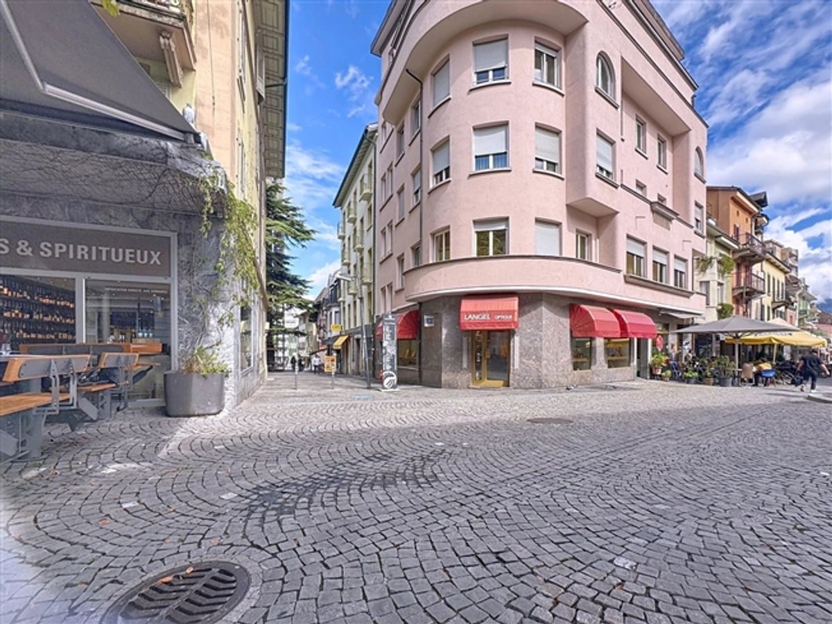 Großzügige und helle Büros im Herzen von Monthey - 13