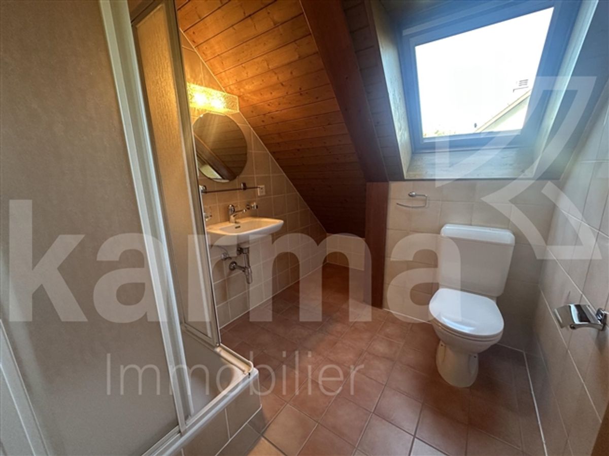 Wunderschönes Einfamilienhaus mit Pool - 5 Schlafzimmer - 9