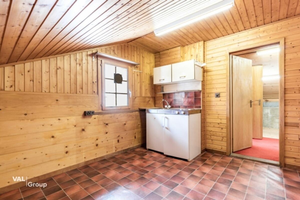 Local commercial à rénover avec potentiel création de logements - 4