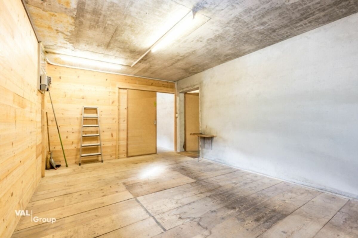 Local commercial à rénover avec potentiel création de logements - 8