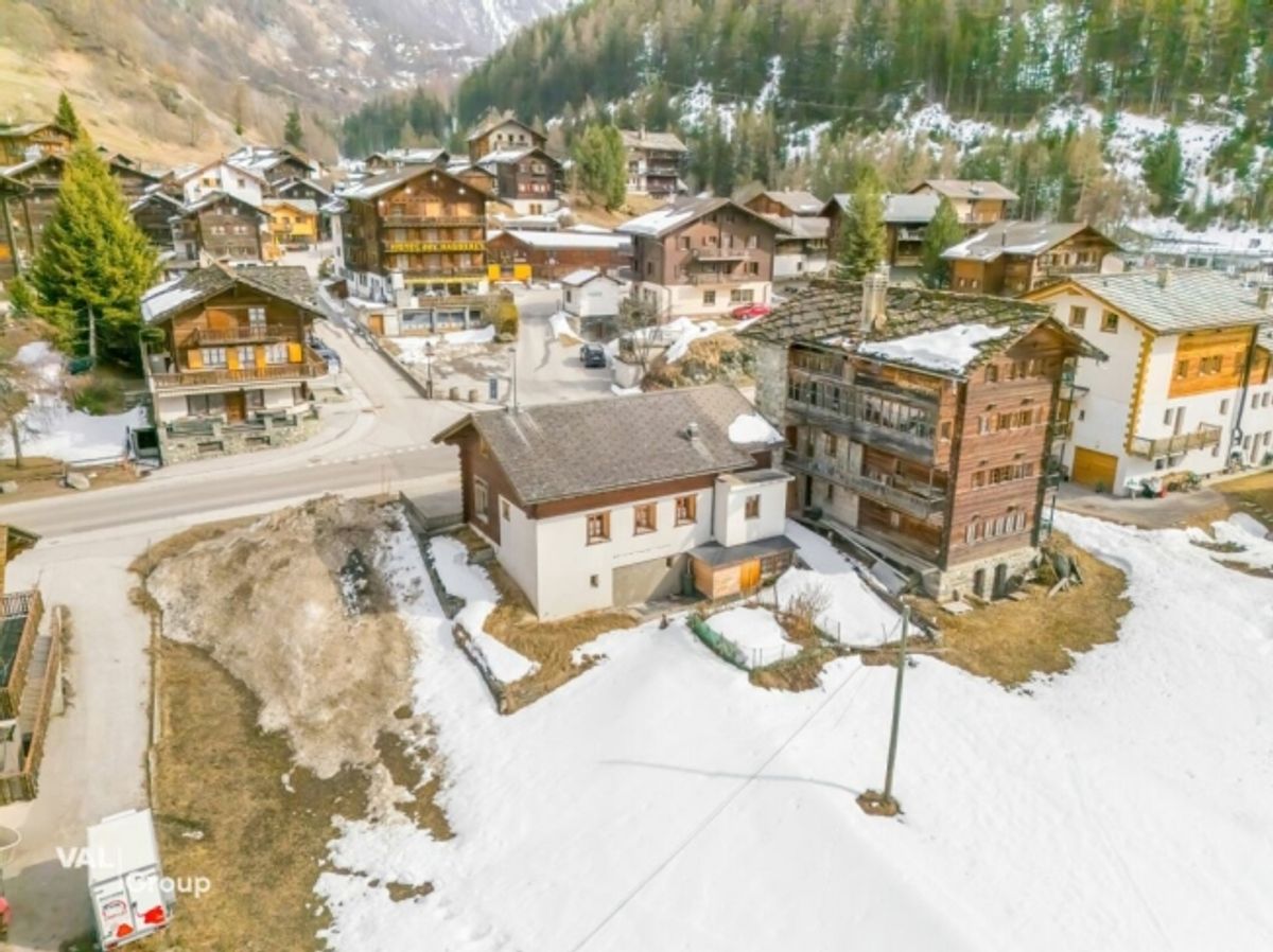 Local commercial à rénover avec potentiel création de logements - 9