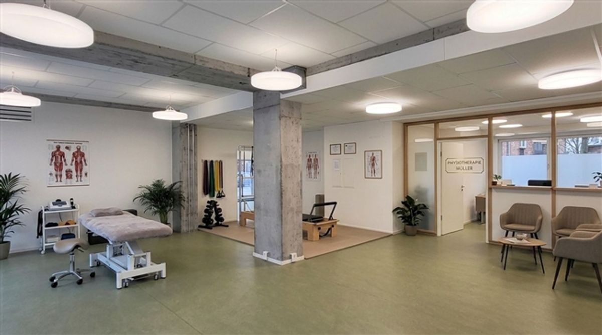 Repräsentative Gewerbefläche mit maximaler Sichtbarkeit im Herzen von Glarus! - 8