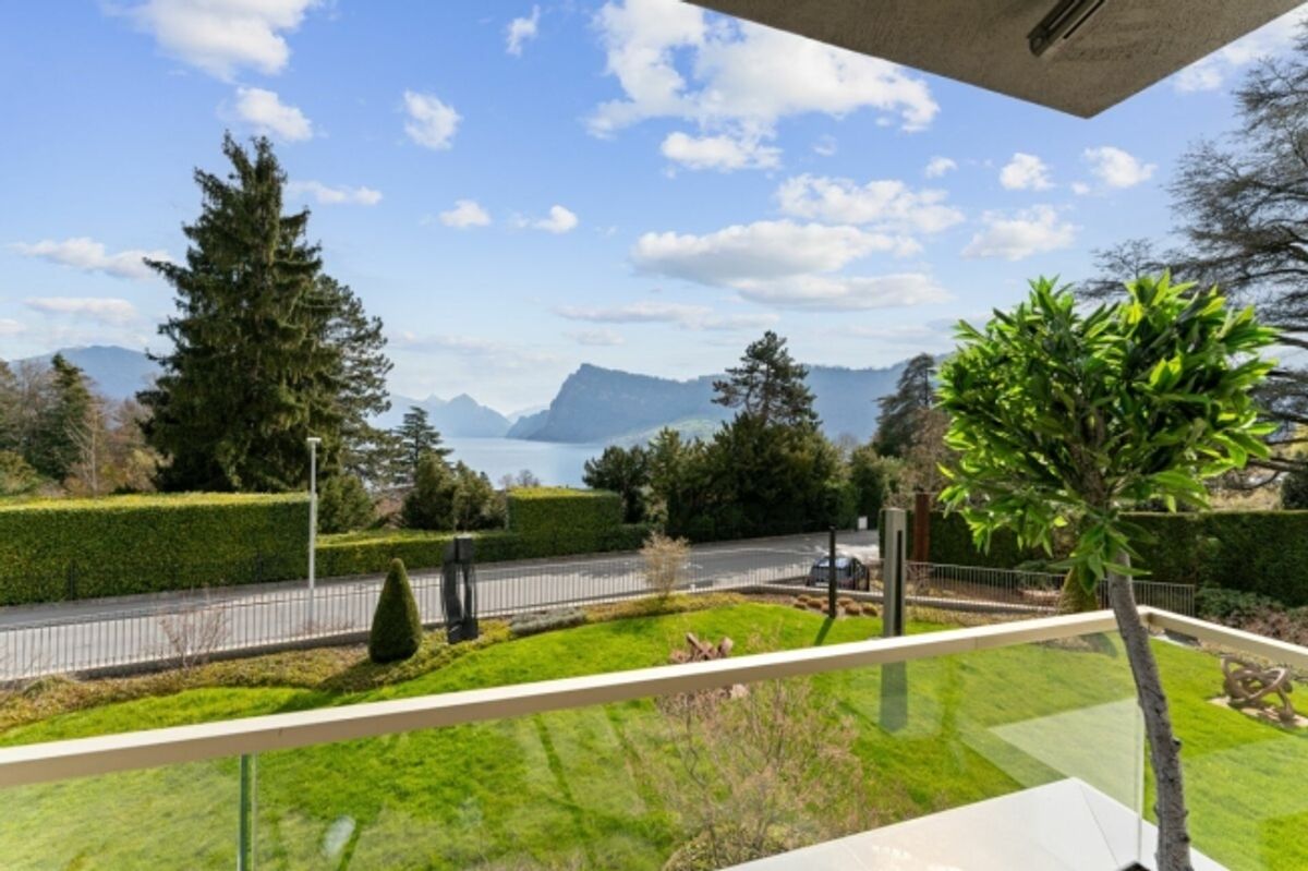 Perle am See Exklusive Doppelhaushälfte im Villenstil - 8