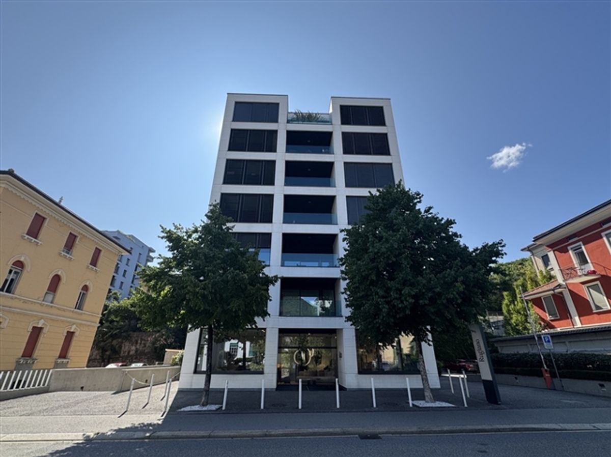 MODERNES BÜRO, AUCH IDEAL ALS WOHNRAUM - 0