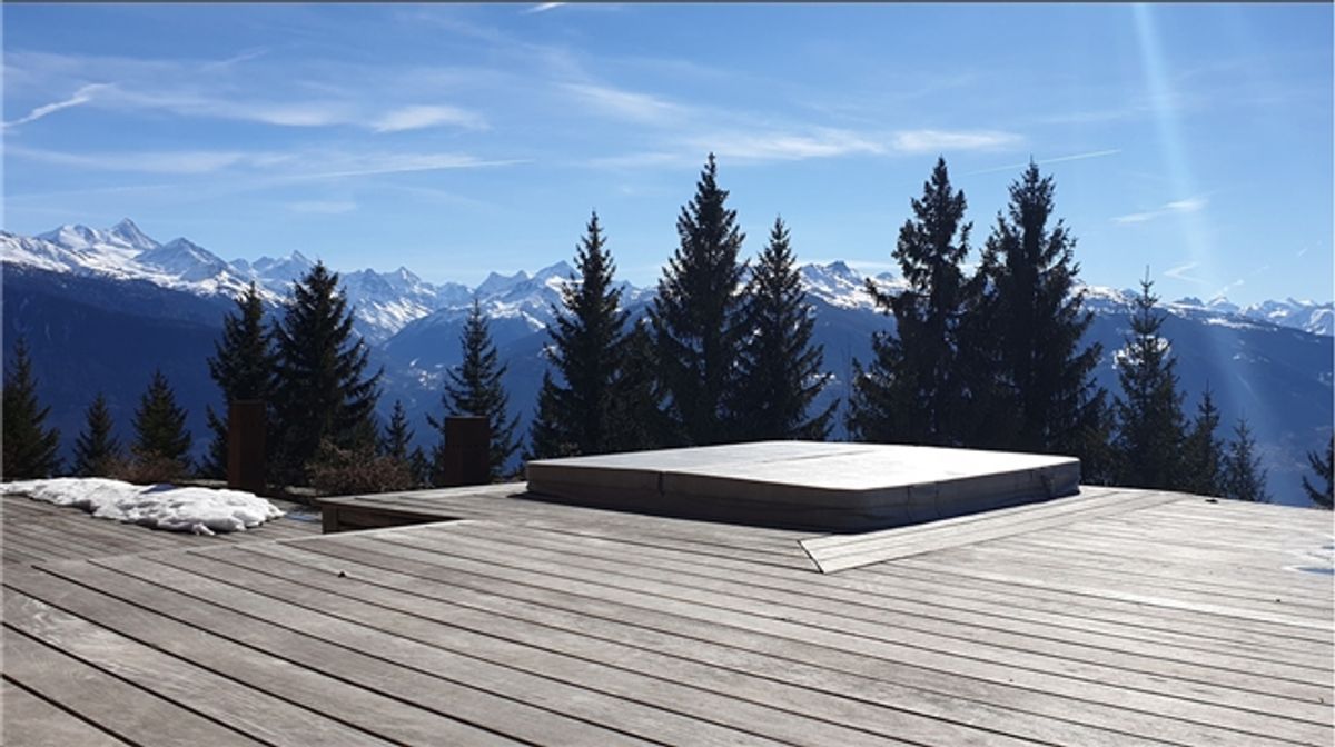 MITTEILUNG Wöchentliche Vermietung Familien-Chalet mit Panoramablick auf die Alpen - 2