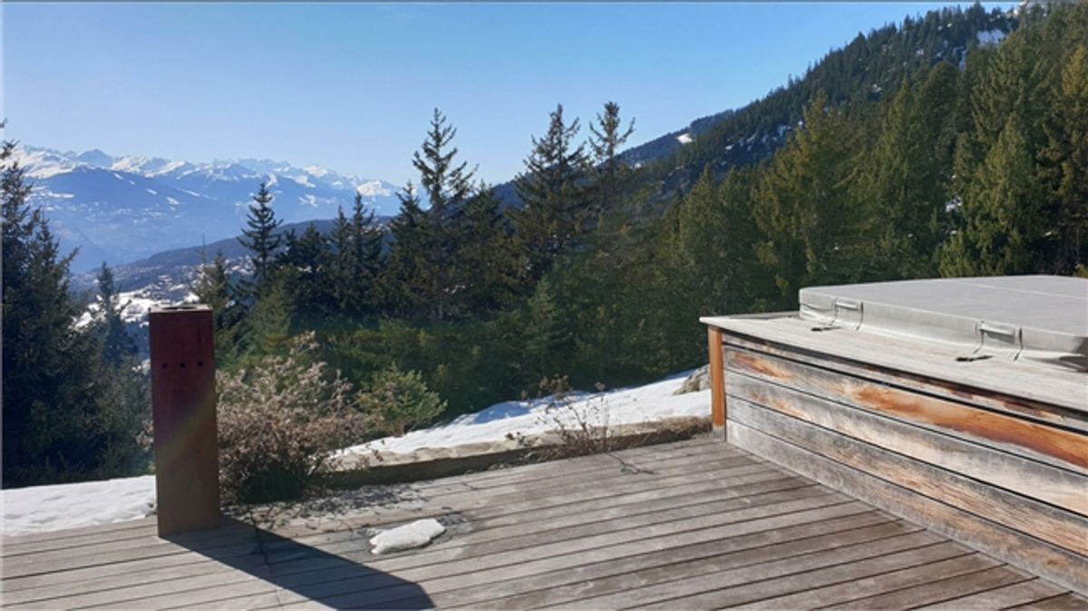 MITTEILUNG Wöchentliche Vermietung Familien-Chalet mit Panoramablick auf die Alpen - 3