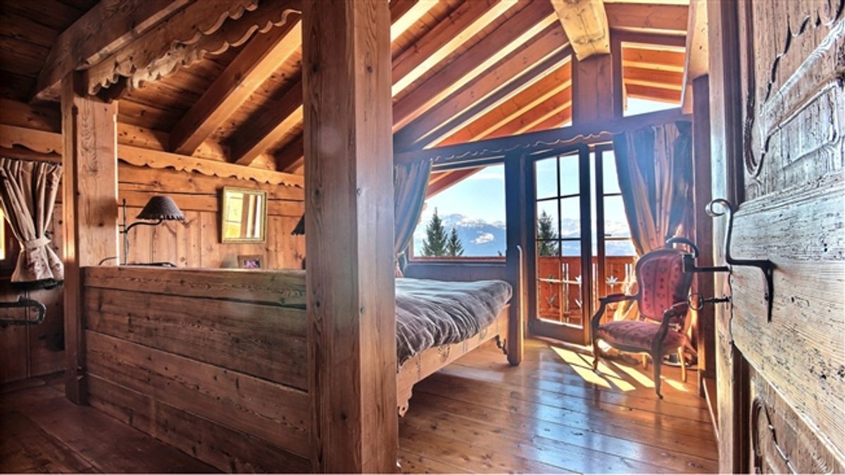 MITTEILUNG Wöchentliche Vermietung Familien-Chalet mit Panoramablick auf die Alpen - 12