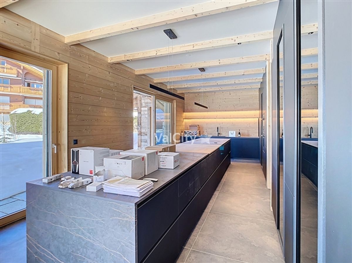 Absoluter Luxus Außergewöhnliches Chalet in Crans-Montana - 9