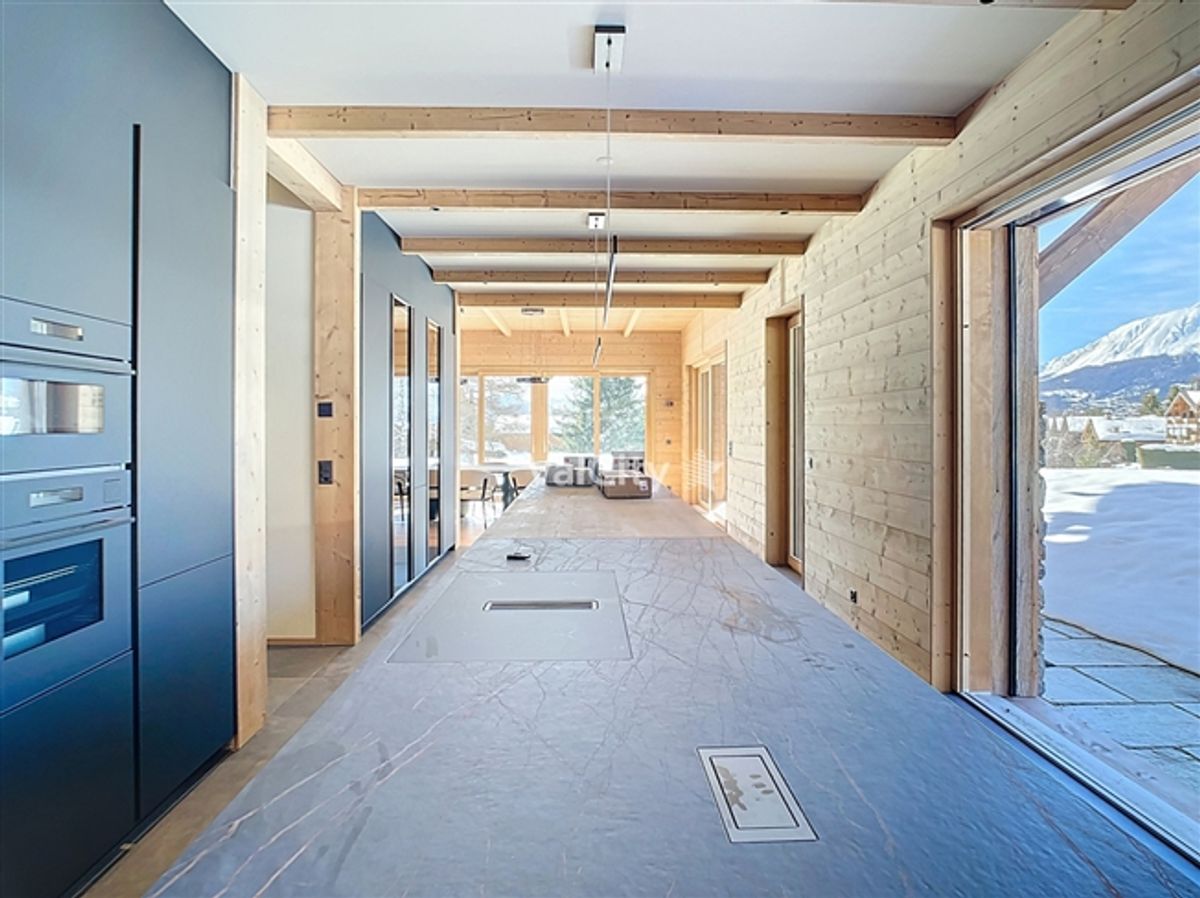 Absoluter Luxus Außergewöhnliches Chalet in Crans-Montana - 10