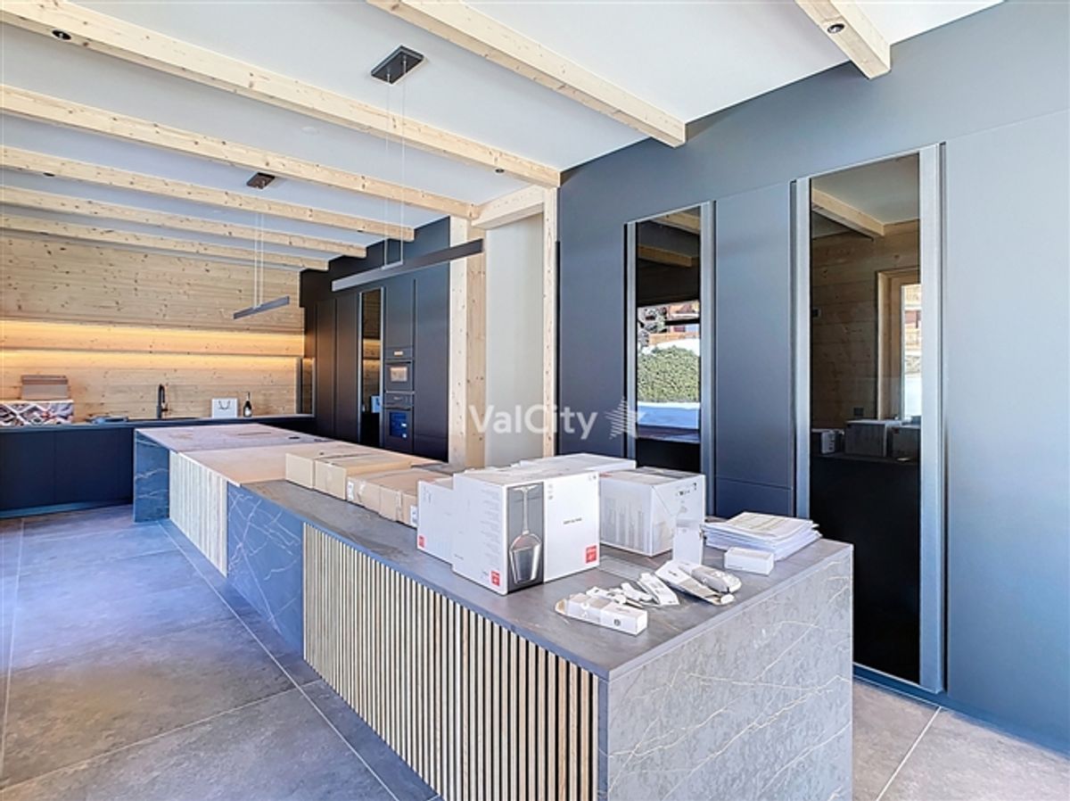 Absoluter Luxus Außergewöhnliches Chalet in Crans-Montana - 8