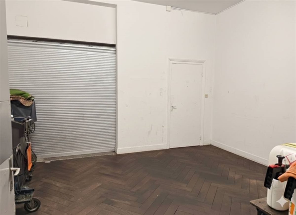 Werkstatt / Showroom zu vermieten - 10