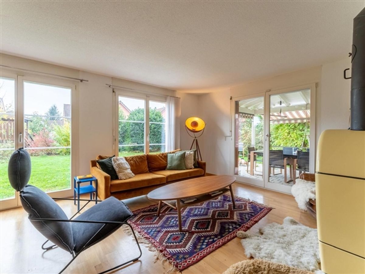 6½ ZIMMER-HAUS IN BASSERSDORF (ZH), MÖBLIERT, TEMPORÄR - 0